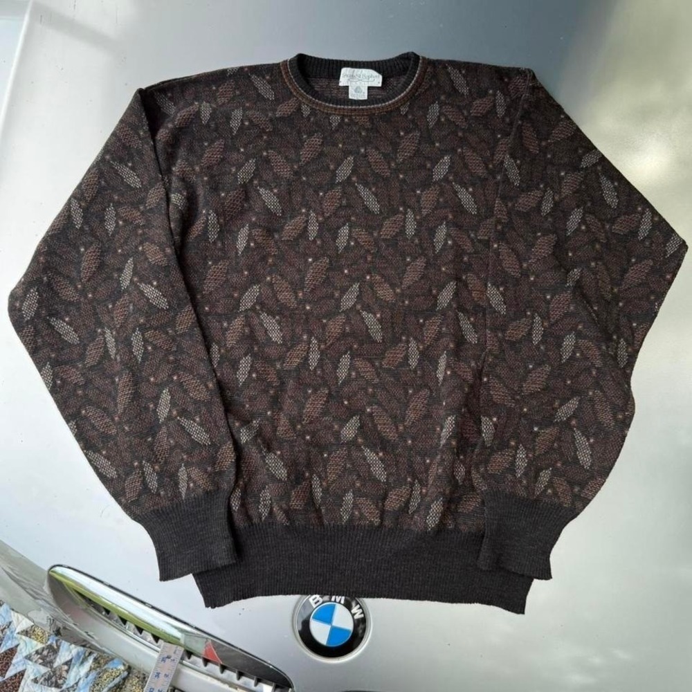 Tricots St. Raphæl Brown Patterned vintage 100% pure new wool 80s 90s sweater